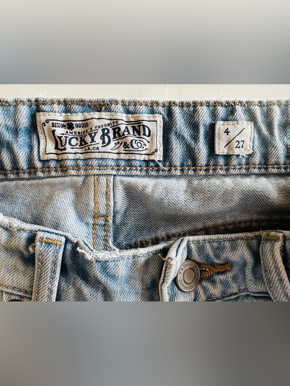Lucky Brand Light Blue Distressed Boyfriend Jeans with Floral Embroidery - Picture 12 of 13